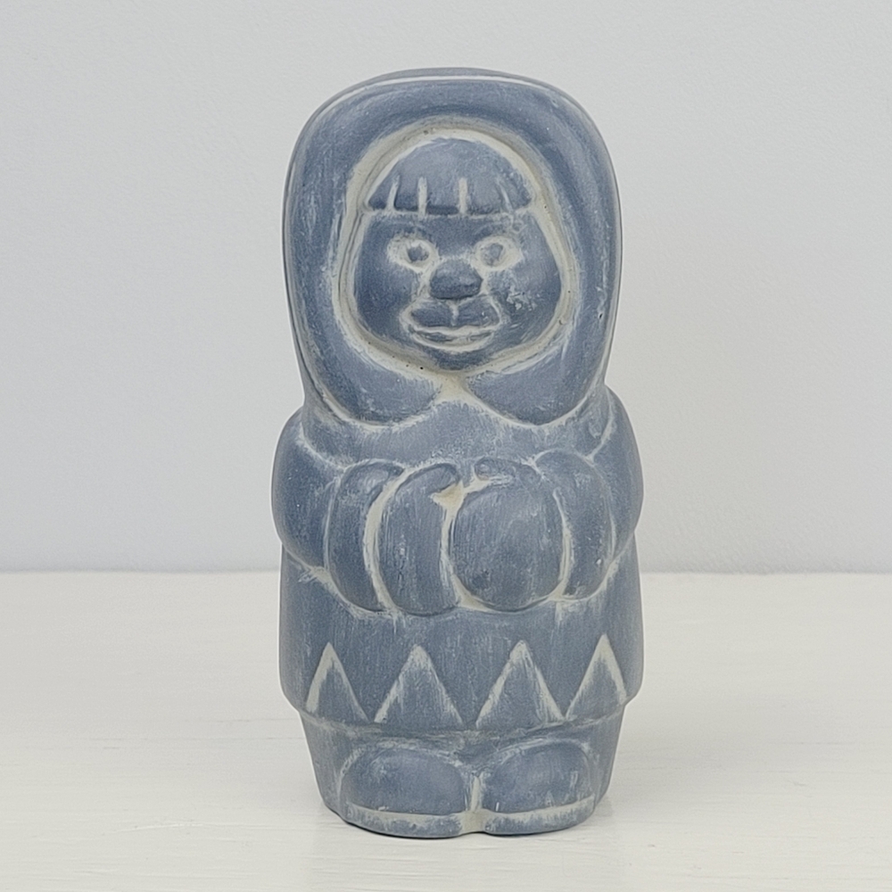 Vintage signed W.R Eskimo Ceramic Figure woman 1981 5"